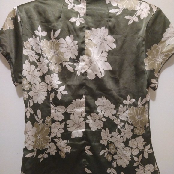 Japanese Style Satin Floral - Picture 2 of 2